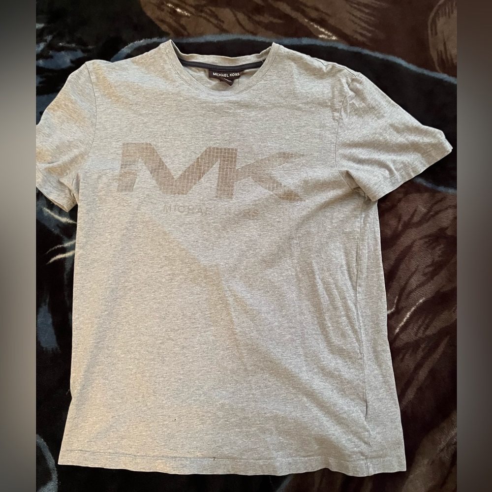 Mens Michael Kors t-shirt.